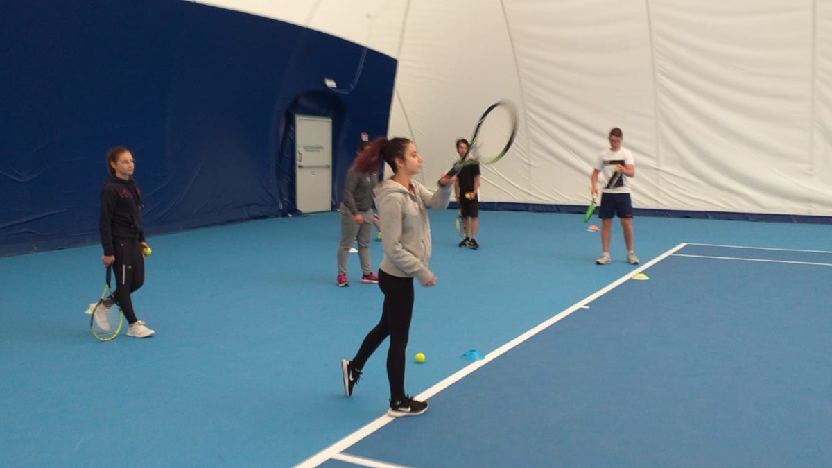 29-05-19 Lezioni di tennis al Liceo Sportivo