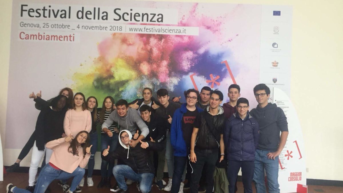 19-11-18 Il Liceo Santachiara al Festival della Scienza di Genova