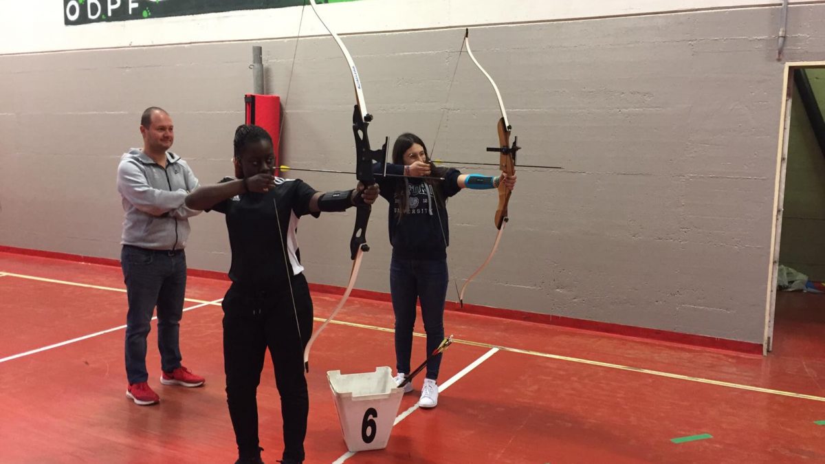 Lezioni di tiro con l’arco al Liceo Sportivo