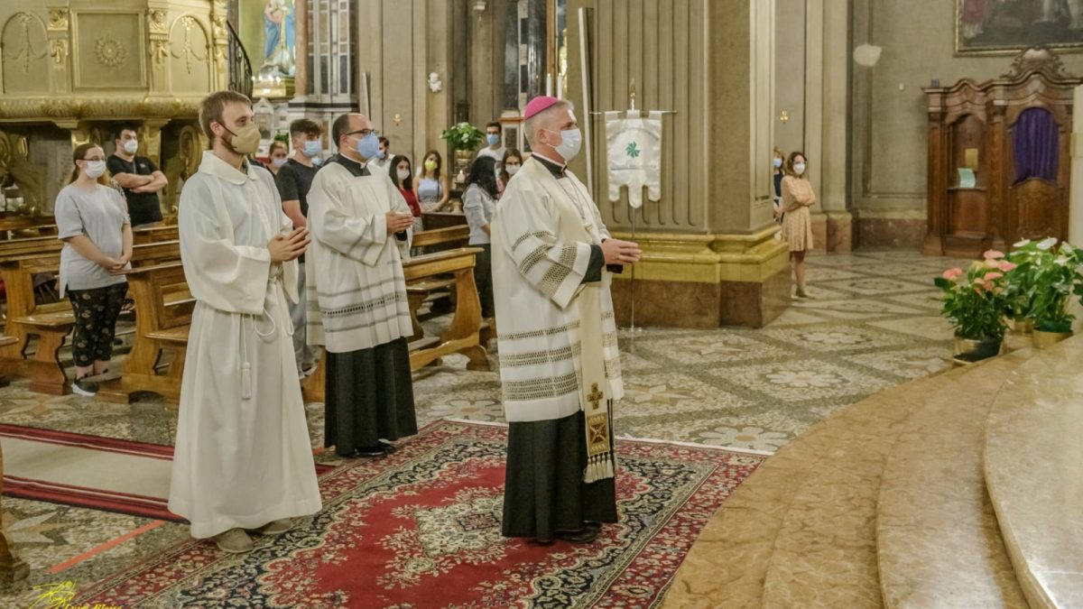 Il saluto dell’Arcivescovo Vittorio Viola ai giovani della diocesi di Tortona