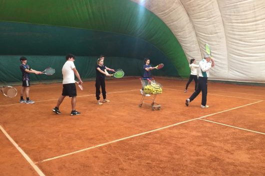 Lezioni di tennis al Liceo Sportivo Santachiara