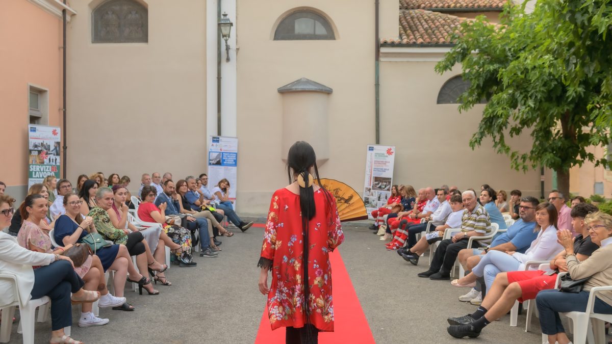 Al Santachiara di Serravalle Scrivia ha sfilato la SOSTENIBILITA’!