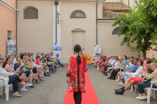 Al Santachiara di Serravalle Scrivia ha sfilato la SOSTENIBILITA’!